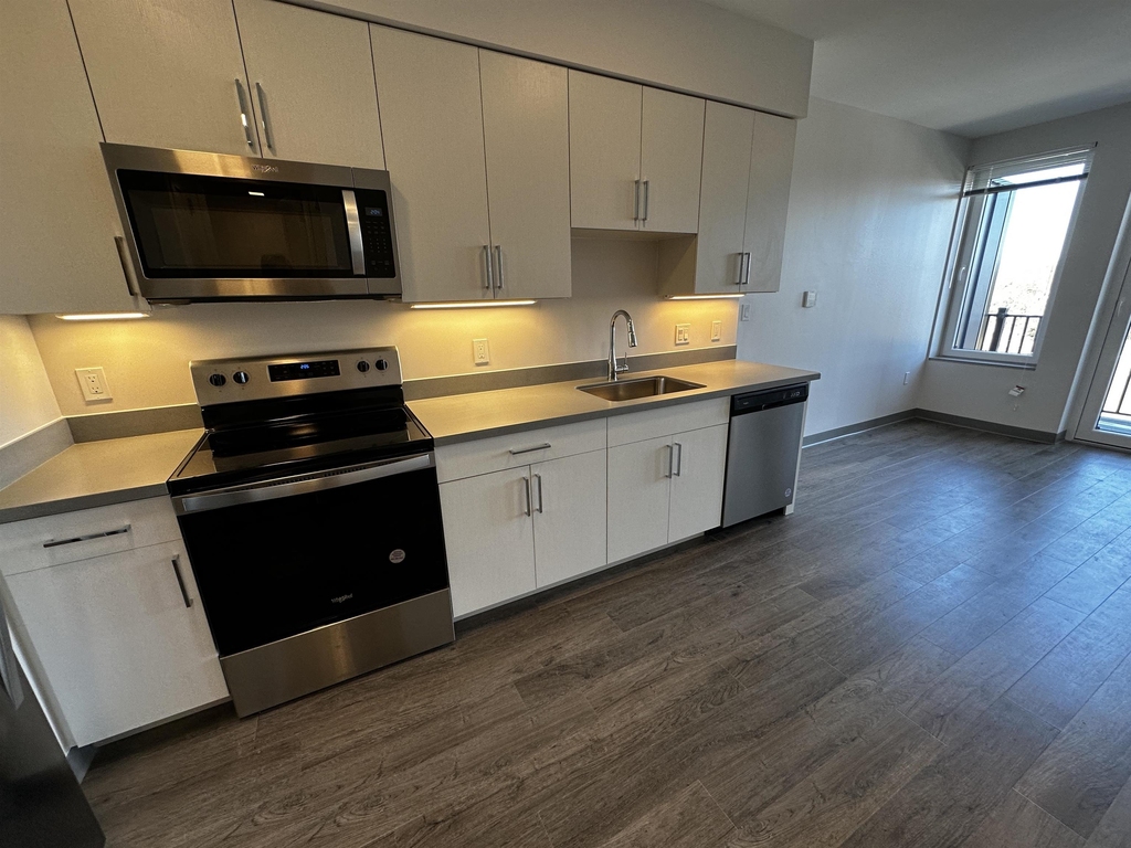 409 Elm - Photo 9