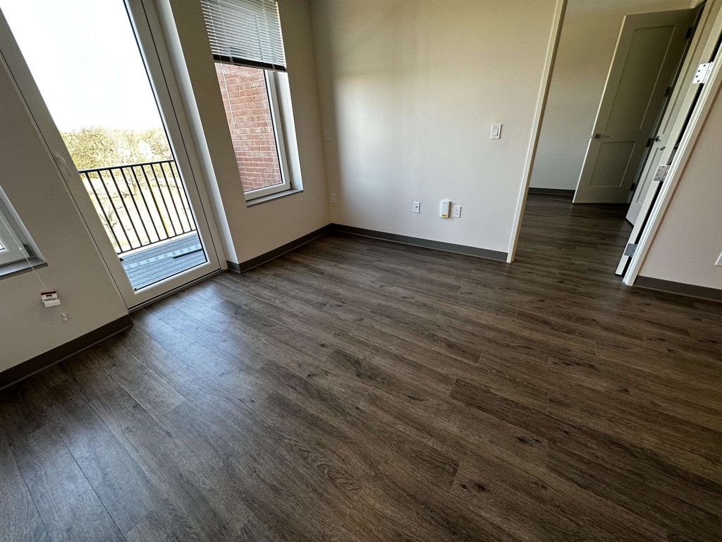 409 Elm - Photo 19