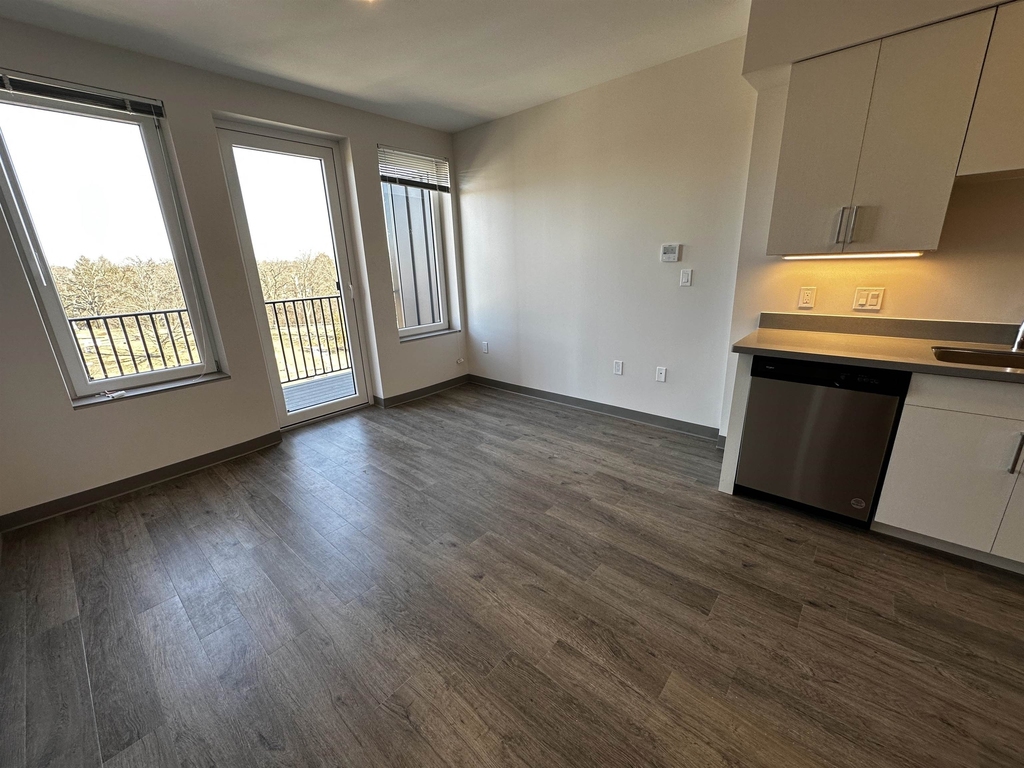 409 Elm - Photo 16