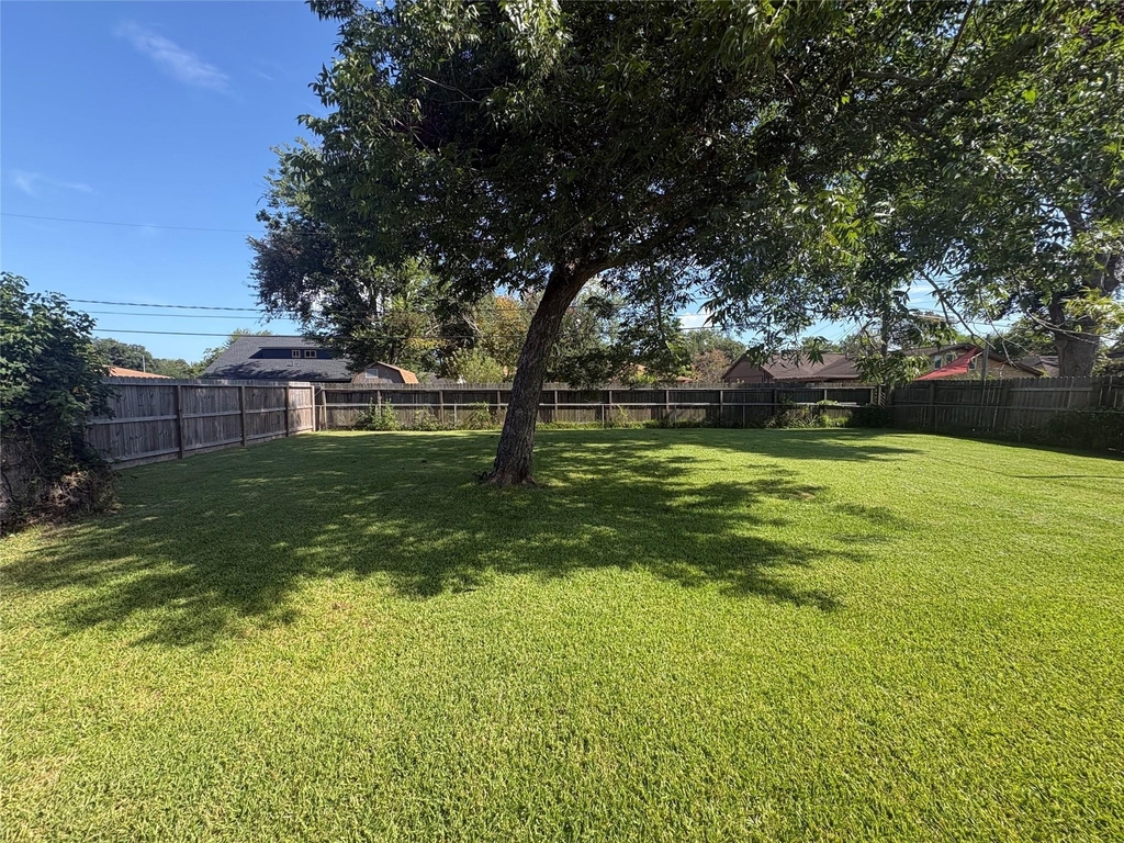 118 Honeysuckle Street - Photo 12