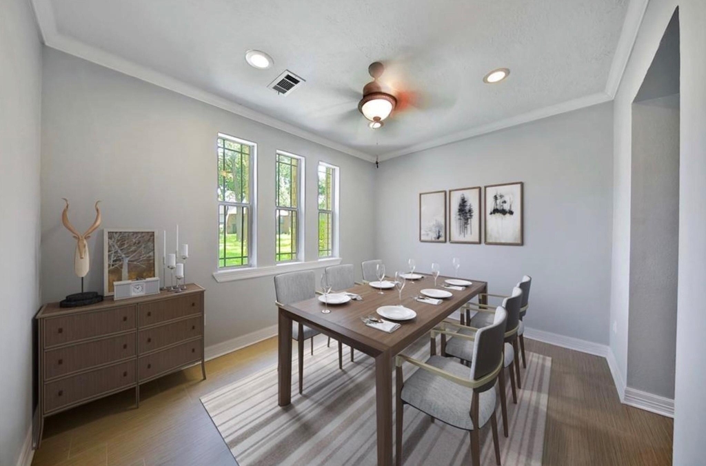 652 N Eldridge Parkway - Photo 4