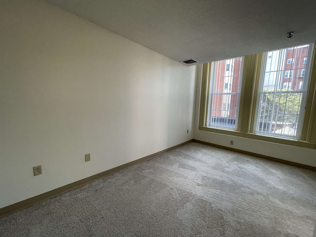 30 Hanover - Photo 32