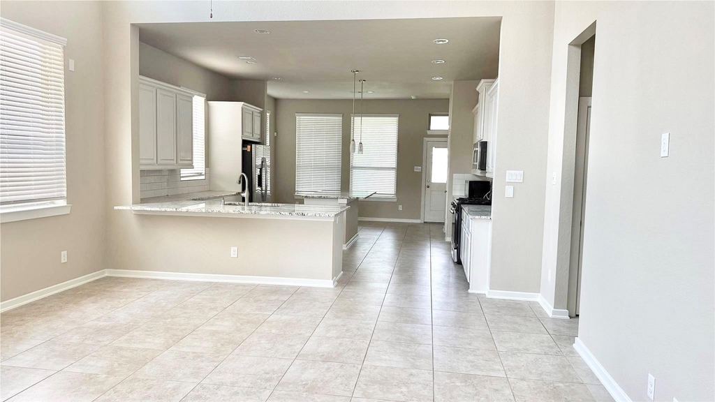 16018 Muster Oak Drive - Photo 2