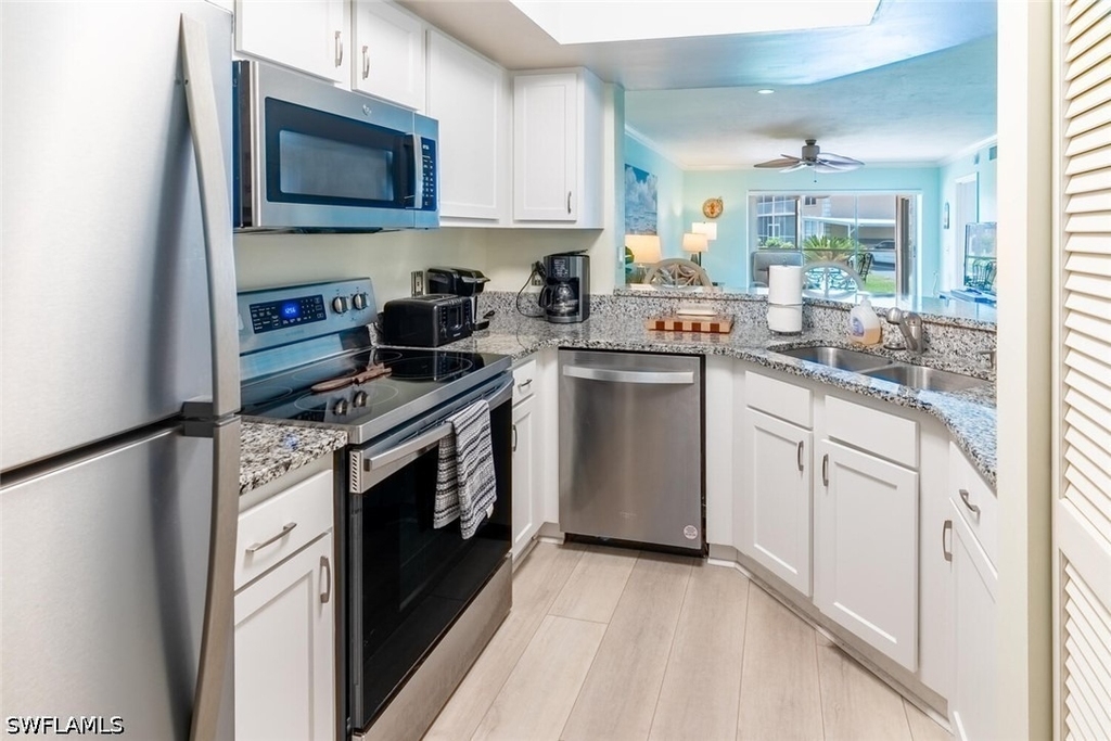 774 Wiggins Lake Drive - Photo 6