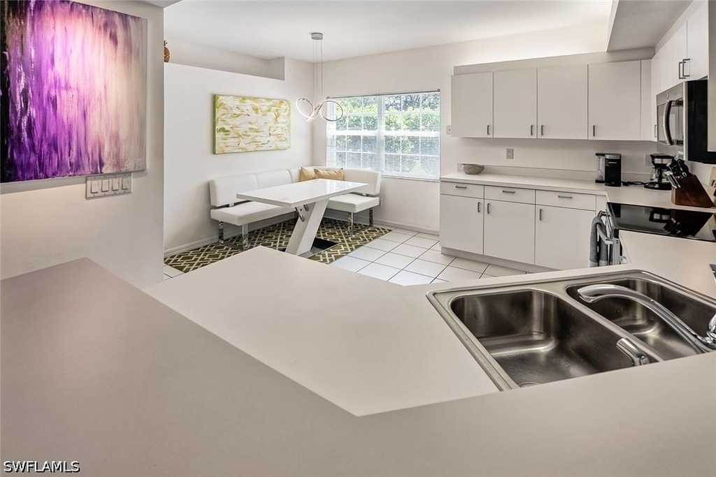 6910 Satinleaf Road N - Photo 8