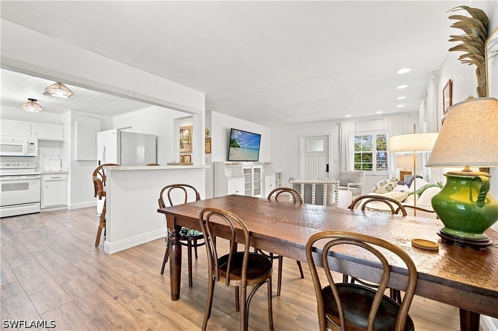 1342 11th Street N - Photo 6