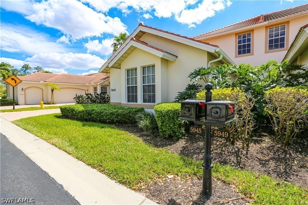 5945 Paradise Circle - Photo 0