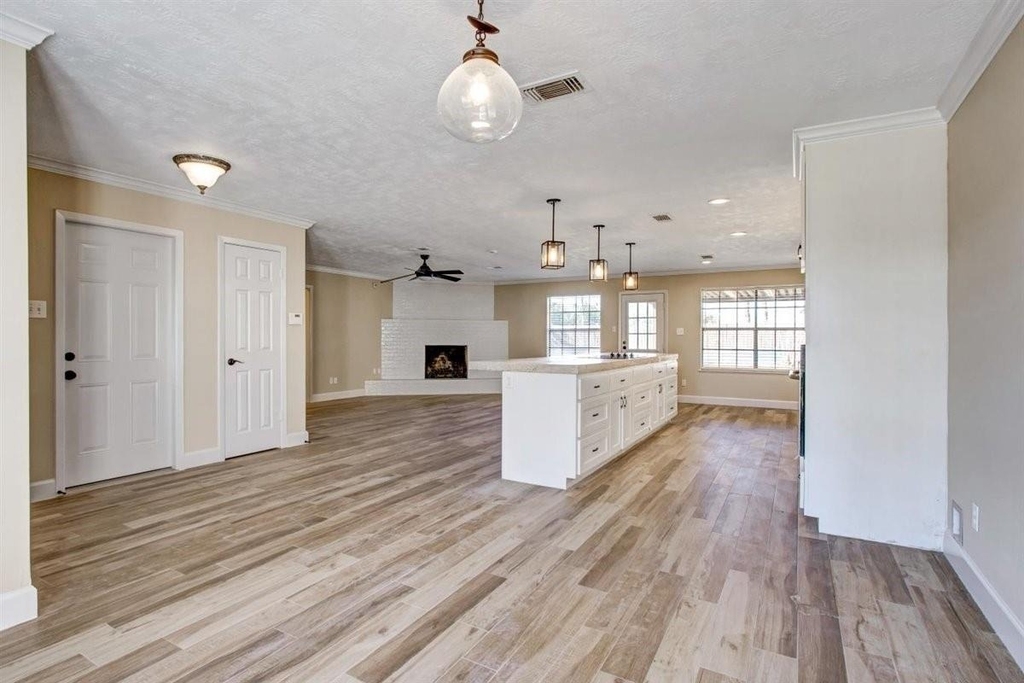 505 Foxmeadow Lane - Photo 3