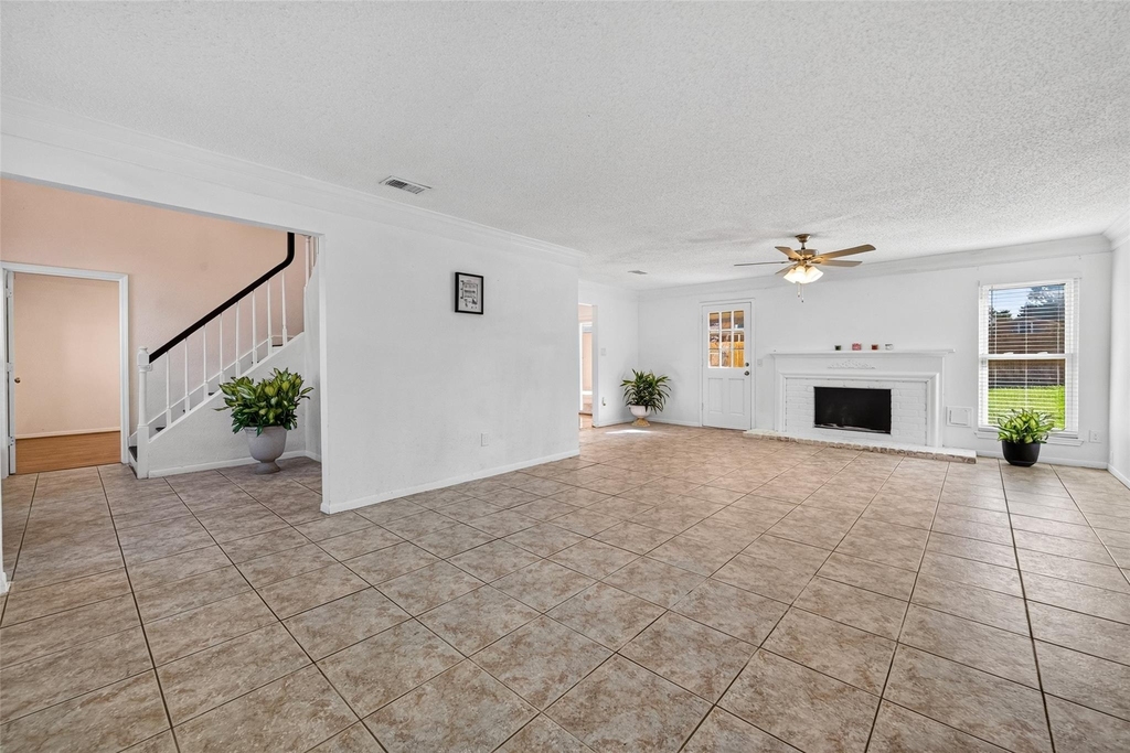2328 Colleen Drive - Photo 6