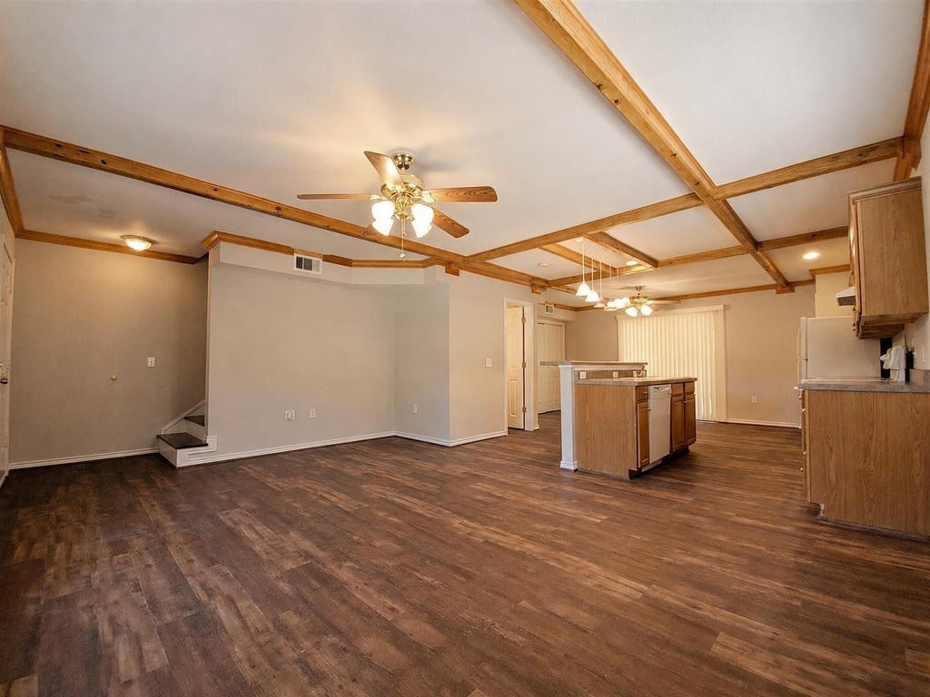 24015 Strong Pine Drive Drive - Photo 1