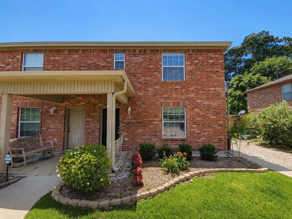 24015 Strong Pine Drive Drive - Photo 0