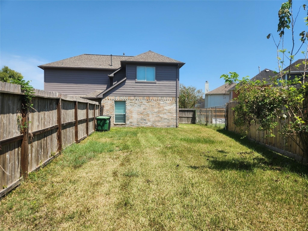7631 Goudin Drive - Photo 20