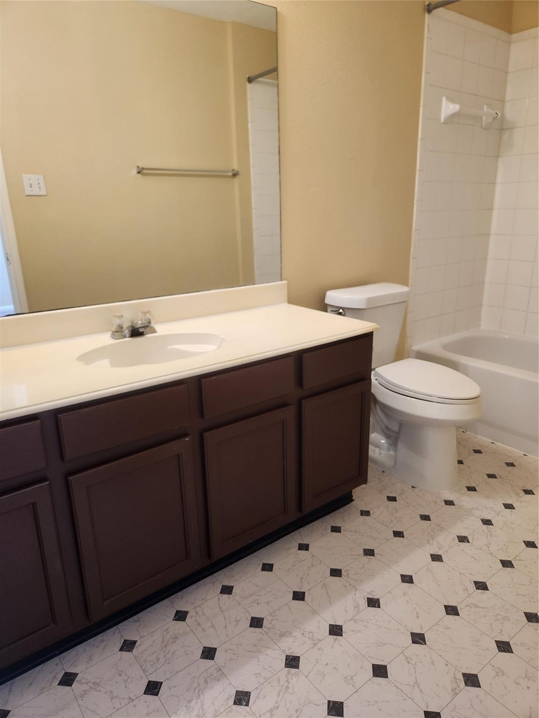 7631 Goudin Drive - Photo 10