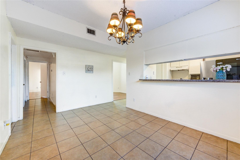 3741 Thistlemont Drive - Photo 11