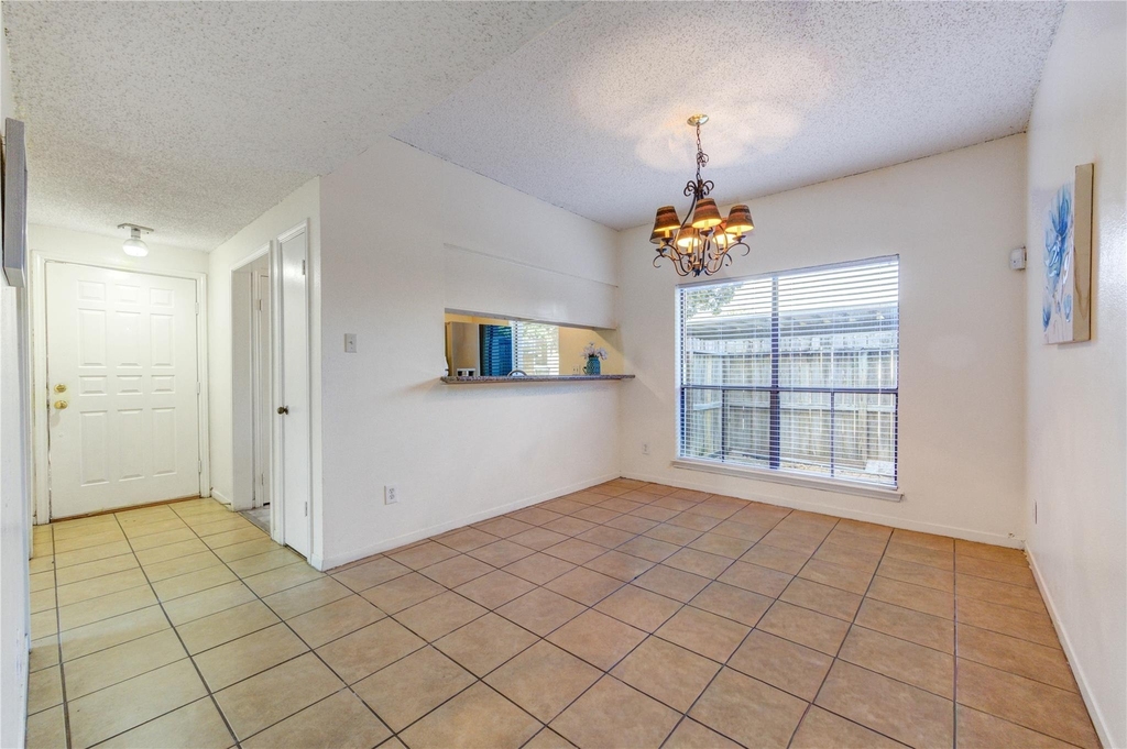 3741 Thistlemont Drive - Photo 10