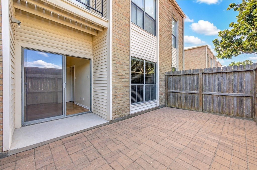 3741 Thistlemont Drive - Photo 22
