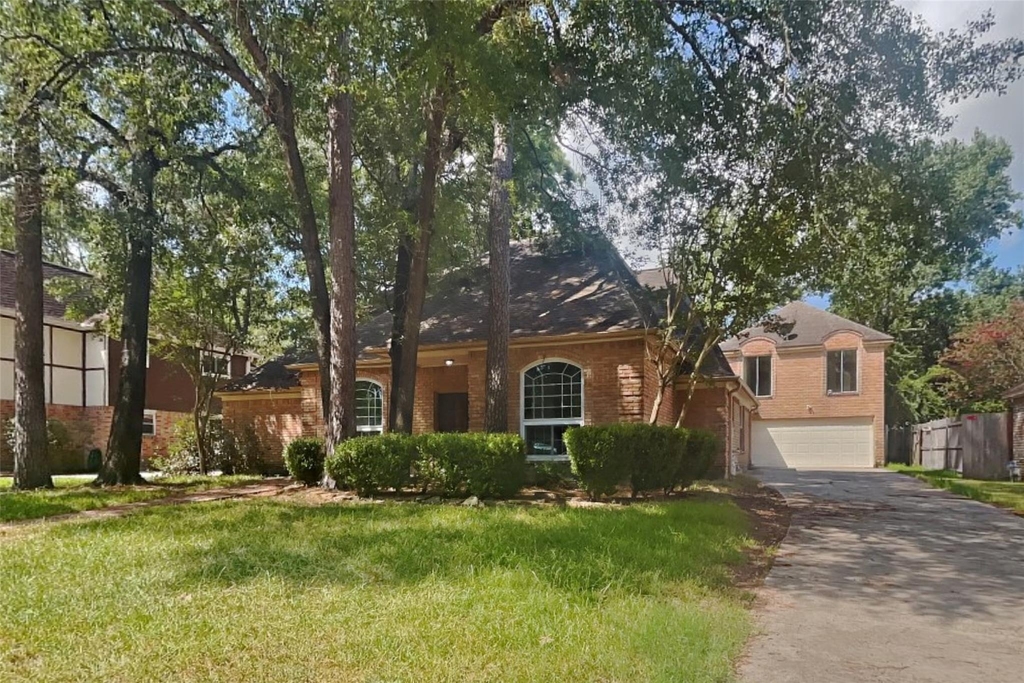 16915 Misty Creek Drive - Photo 0