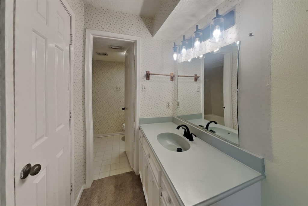 16915 Misty Creek Drive - Photo 20