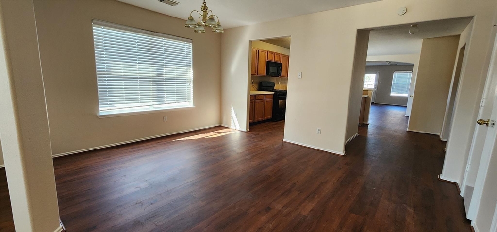 315 Sunset Colony Drive - Photo 2