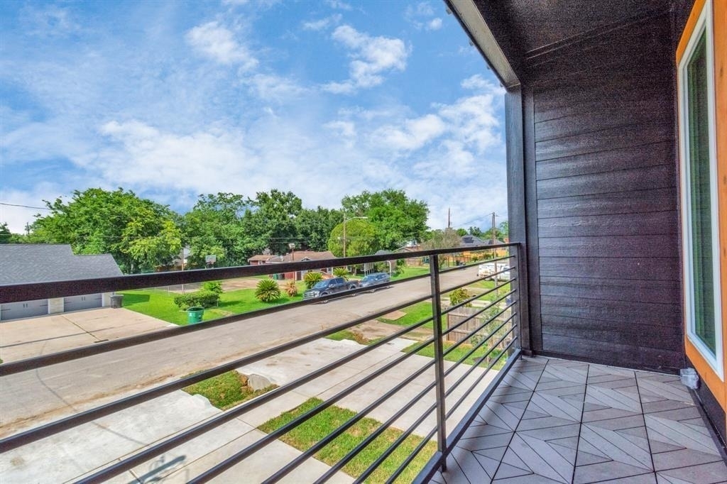 4622 Clover Street - Photo 13
