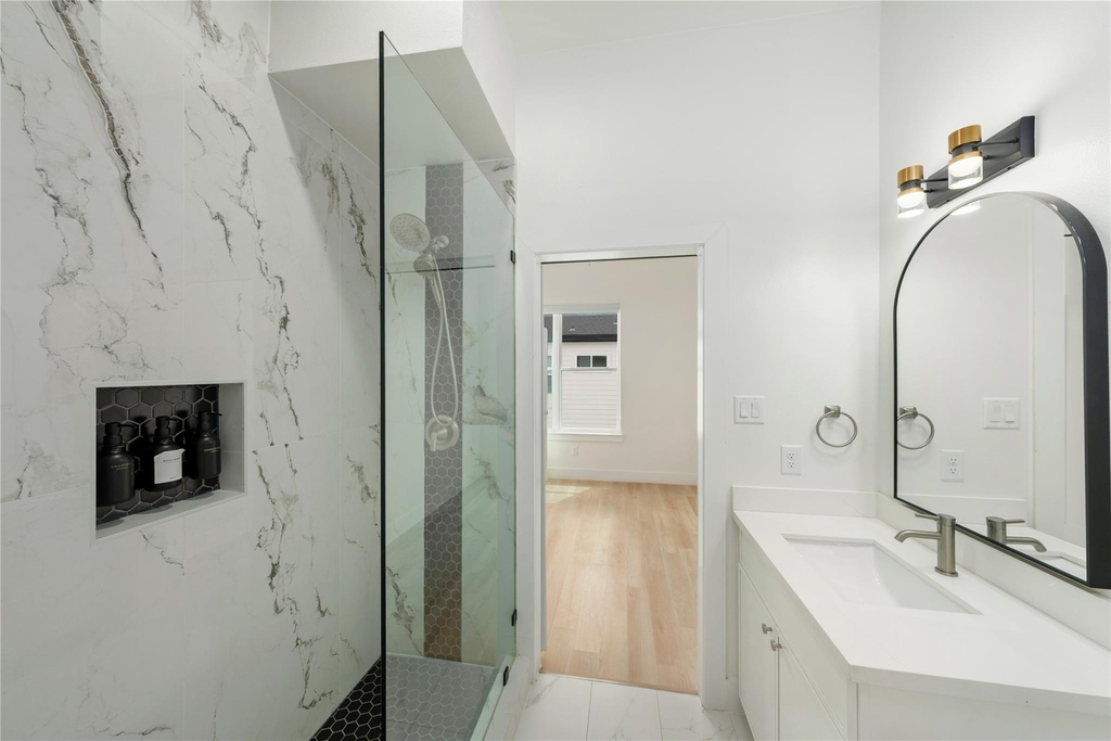 3012 Delano Street - Photo 13