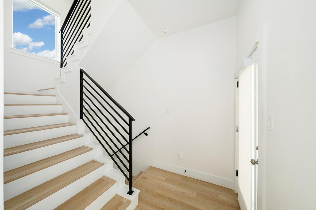 3012 Delano Street - Photo 10