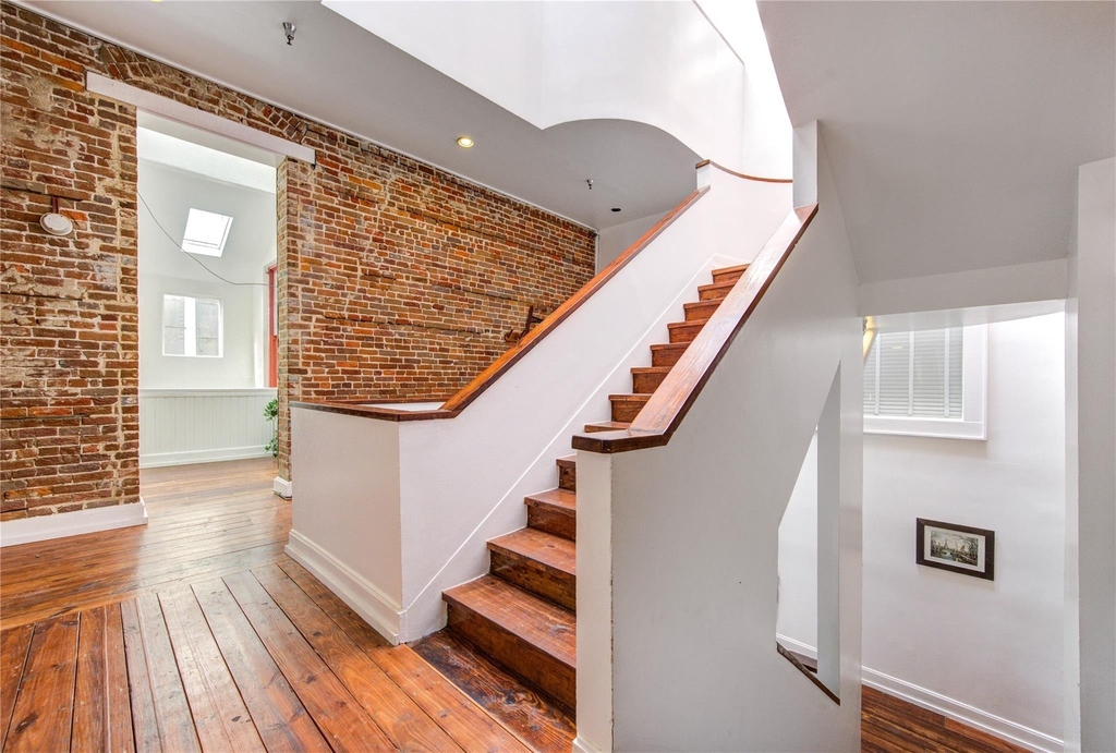 213 Tremont Street - Photo 20