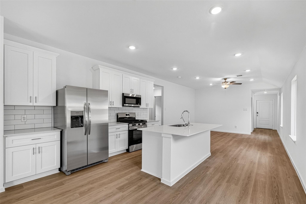 3529 Longhorn Valley Street - Photo 20