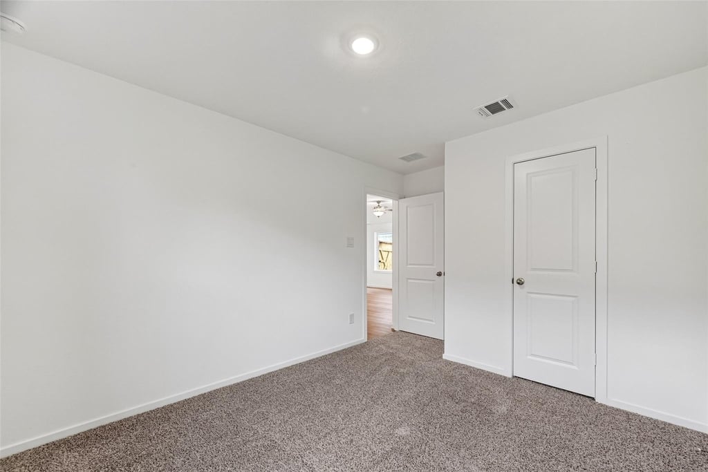 3529 Longhorn Valley Street - Photo 31