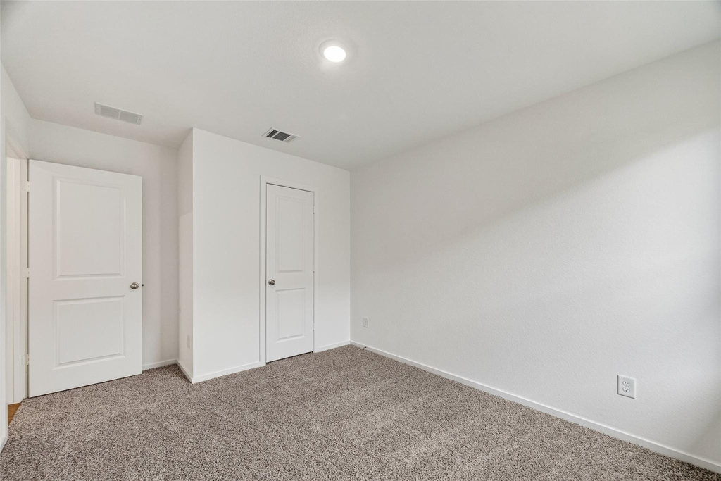 3529 Longhorn Valley Street - Photo 21