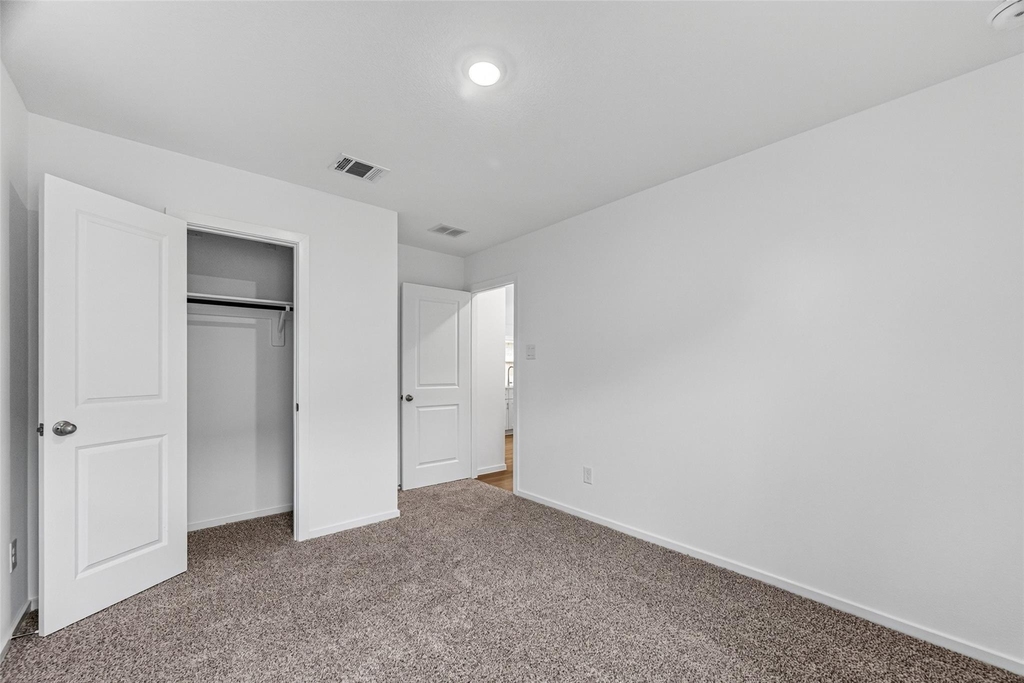 3529 Longhorn Valley Street - Photo 36