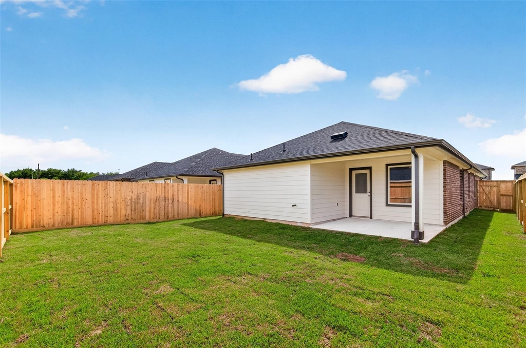3529 Longhorn Valley Street - Photo 46