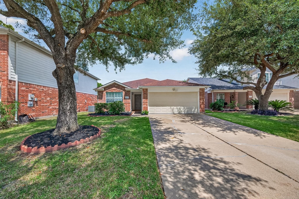 6807 Lauderwick Court - Photo 1