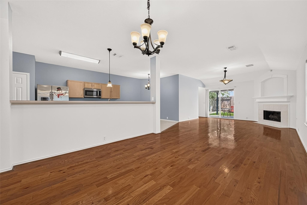 6807 Lauderwick Court - Photo 4