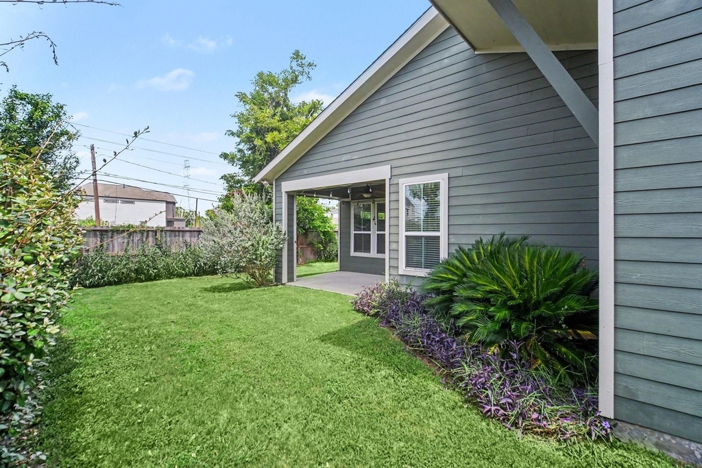3413 Omega Street - Photo 25