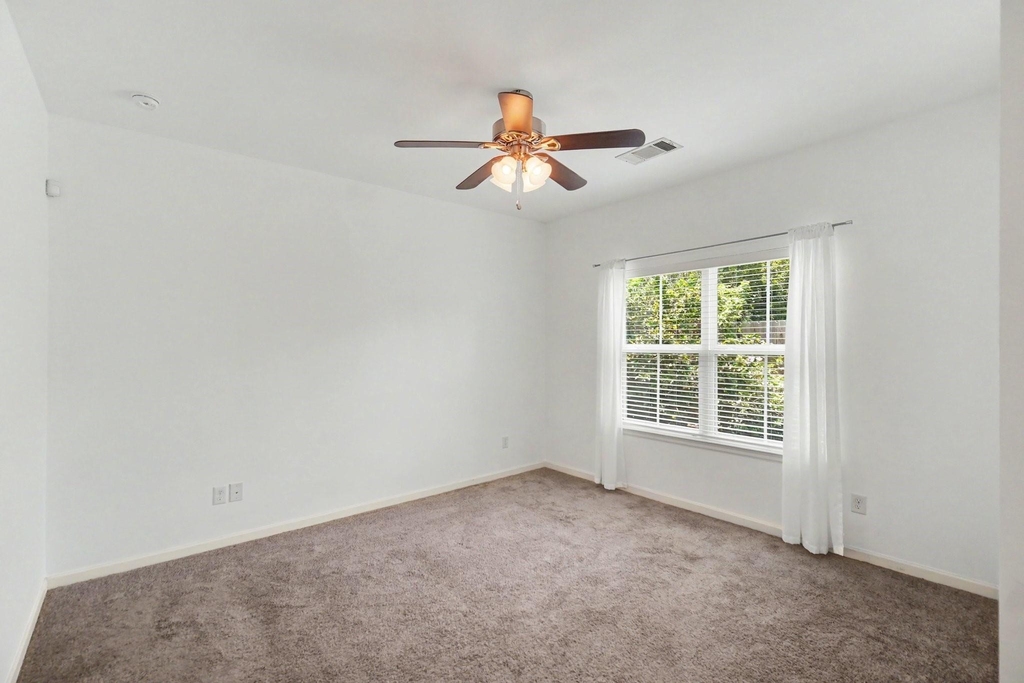 3413 Omega Street - Photo 6