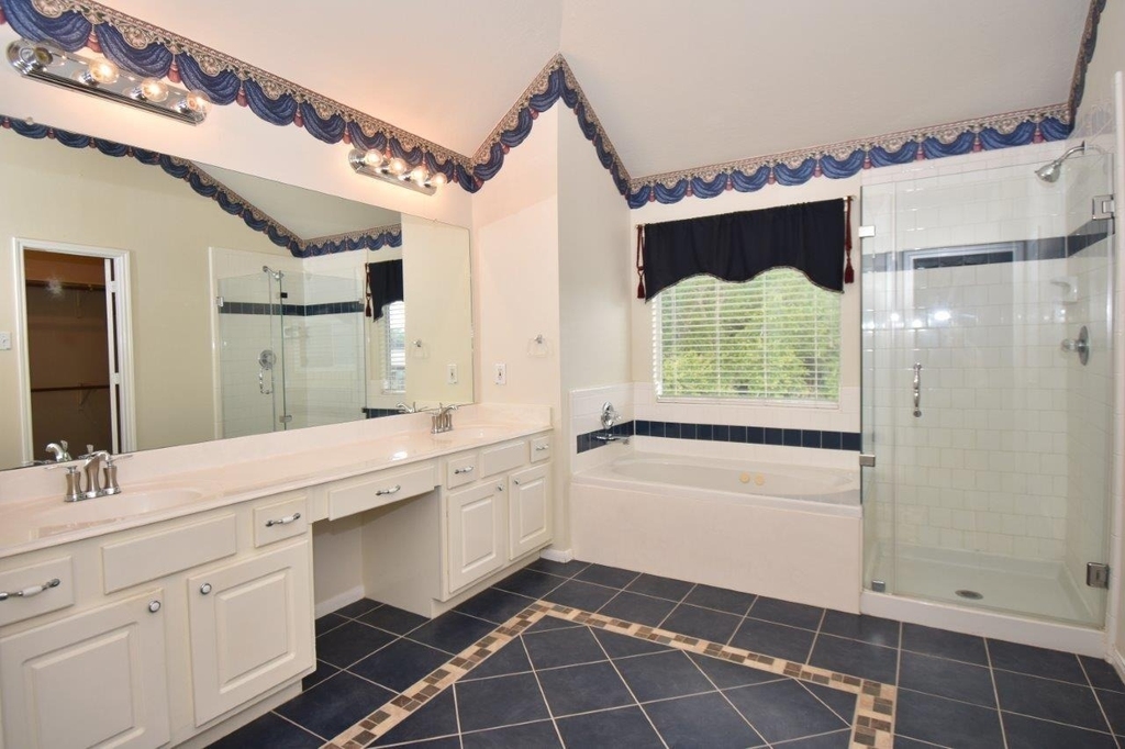 3810 Buckley Lane - Photo 8