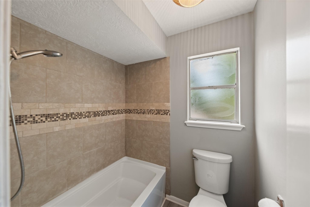 8407 Barmby Court - Photo 16