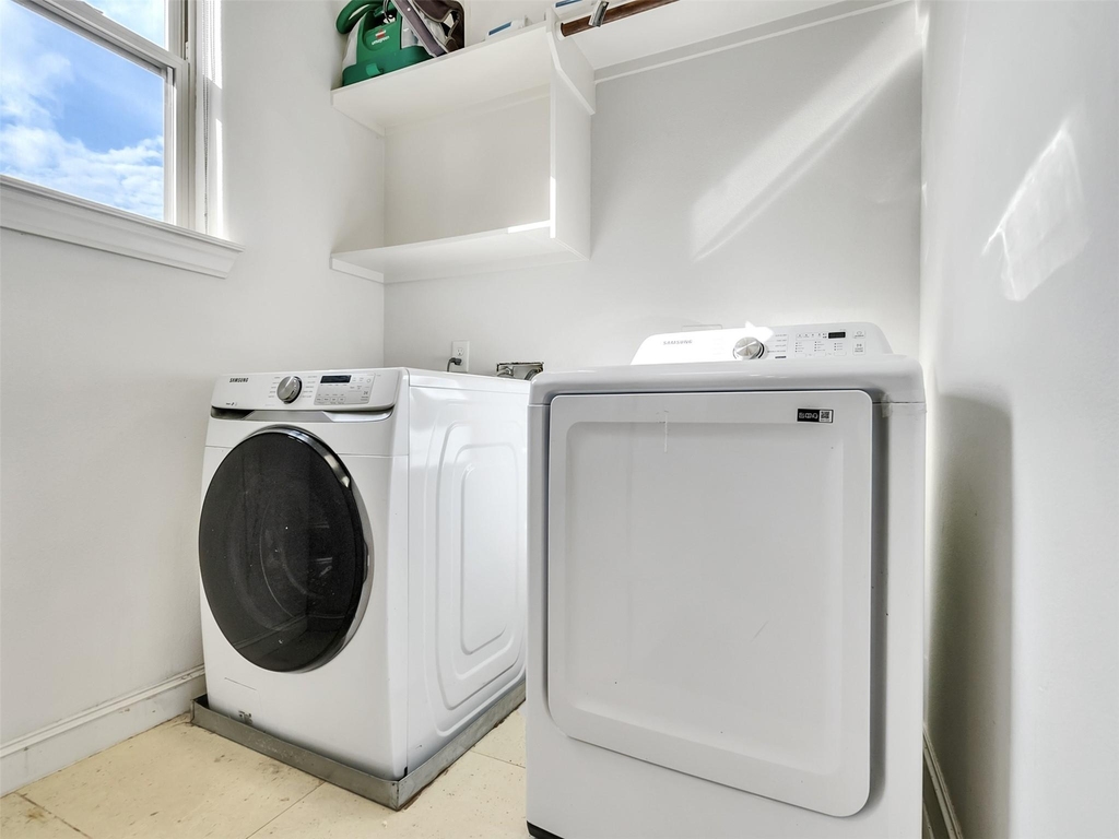 2309 Hadley Street - Photo 14