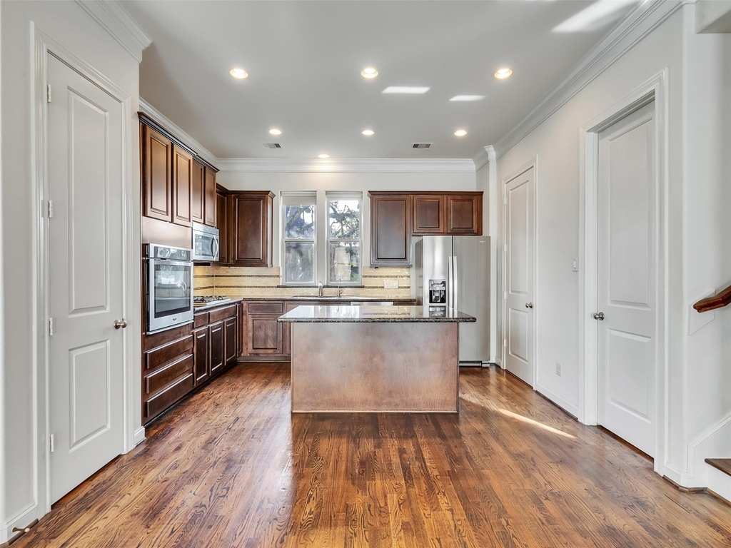 2309 Hadley Street - Photo 7