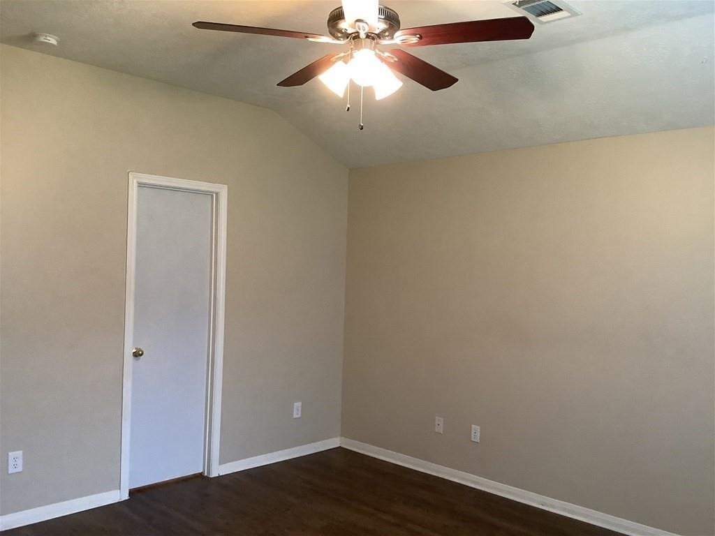 1423 Hunter Green Lane - Photo 13