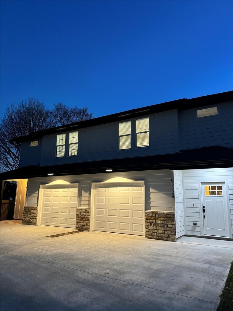 8522 Viterbo Road - Photo 0