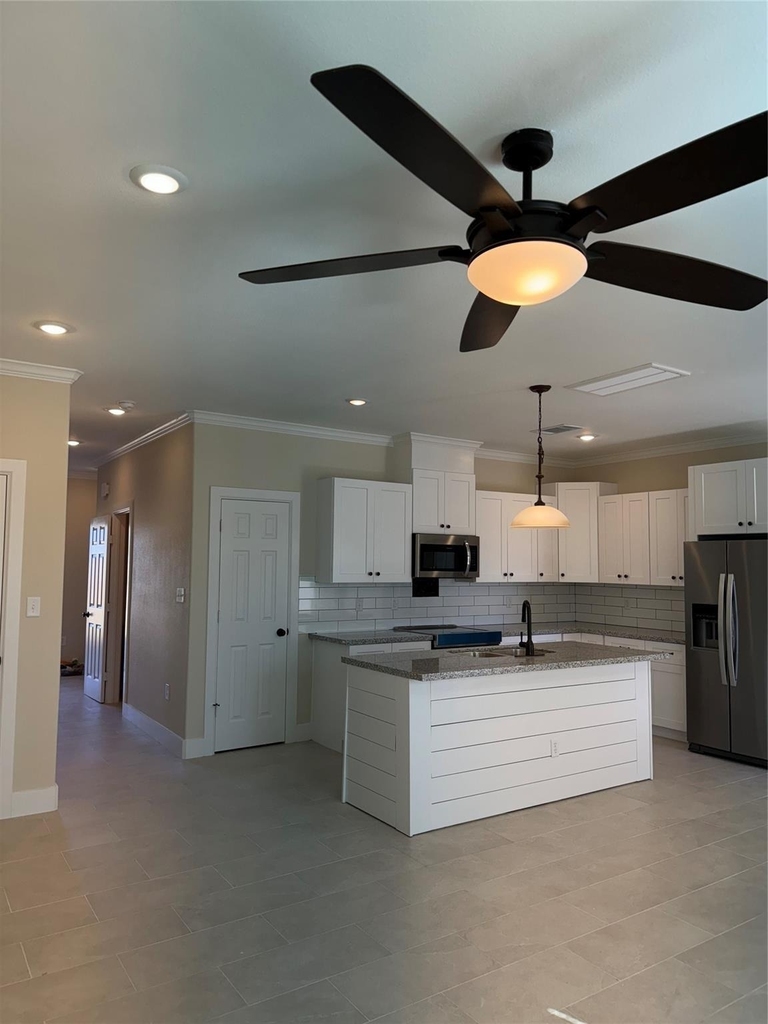 8522 Viterbo Road - Photo 18