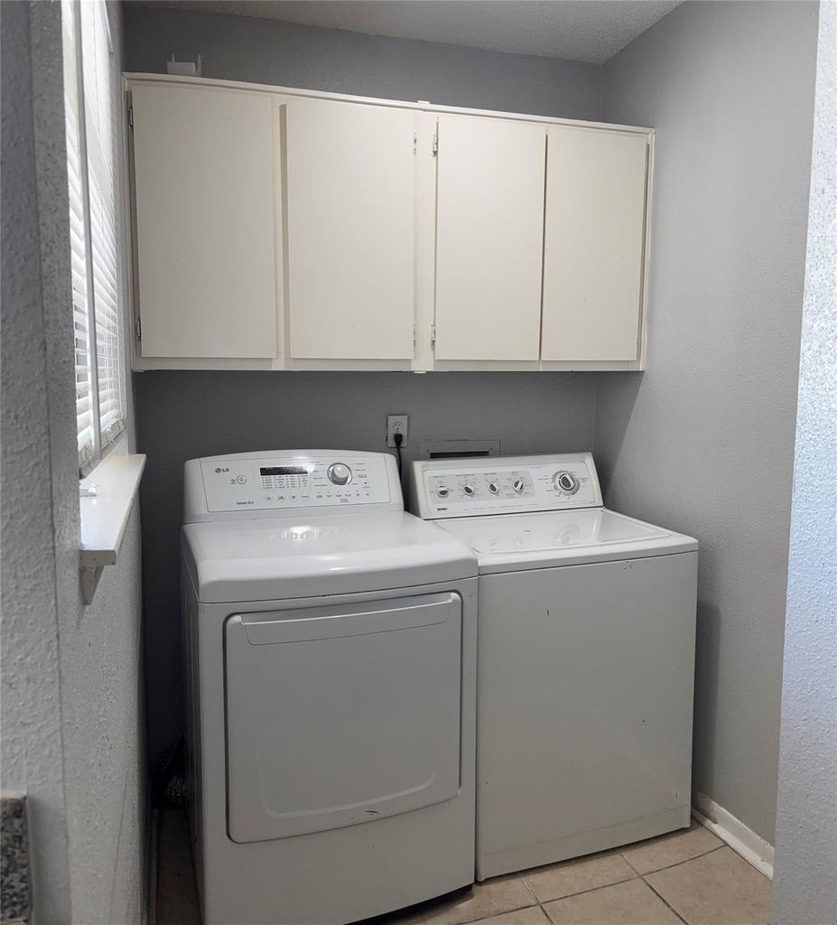 260 El Dorado Boulevard - Photo 9