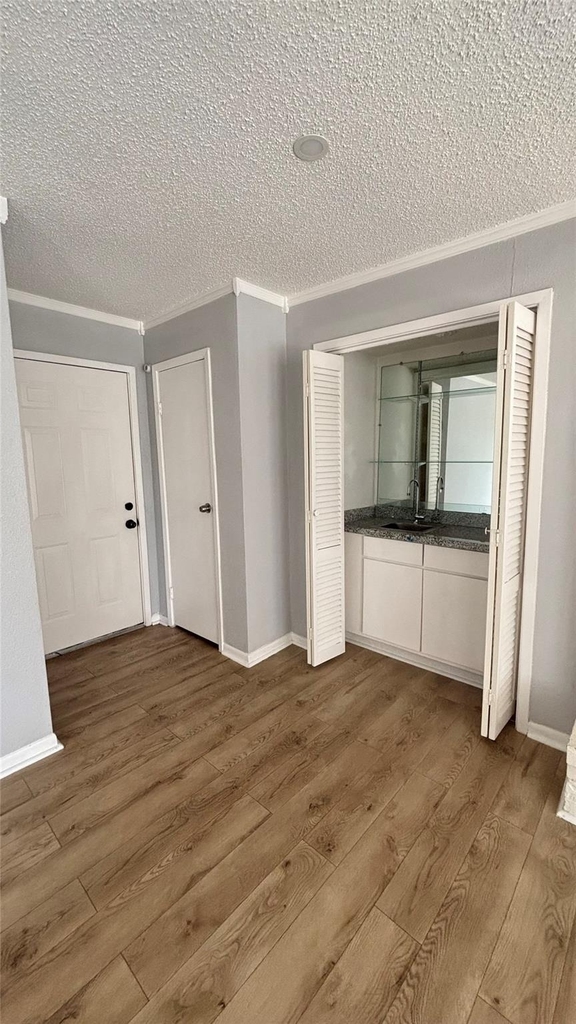 260 El Dorado Boulevard - Photo 2