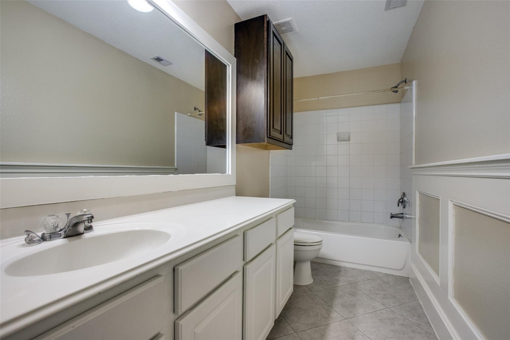 9907 Valance Way - Photo 33