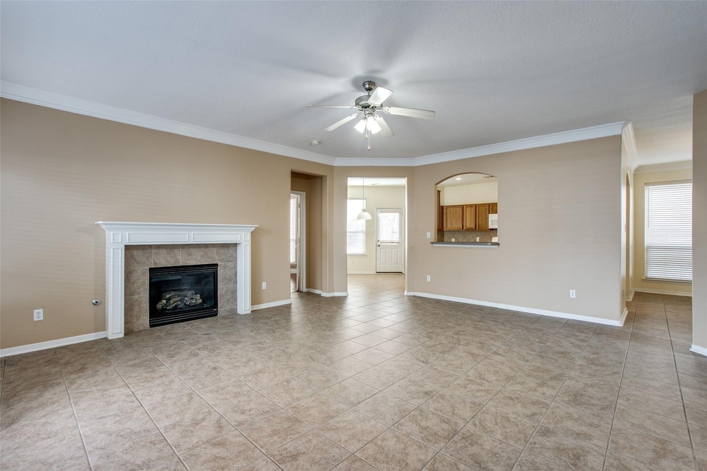 9907 Valance Way - Photo 9