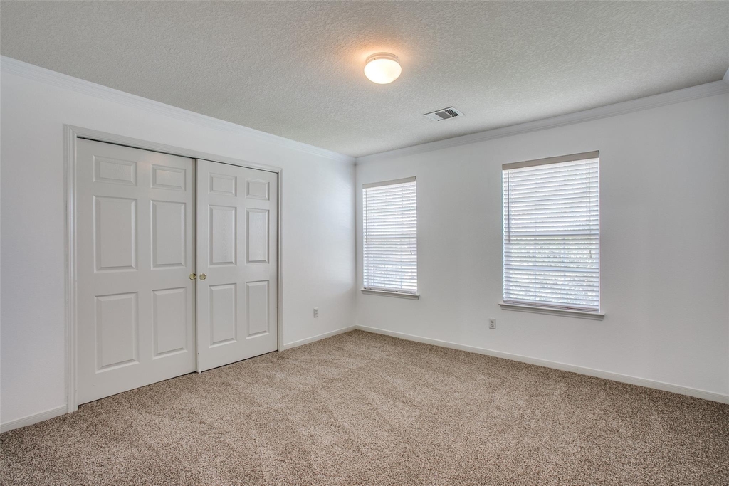 9907 Valance Way - Photo 22