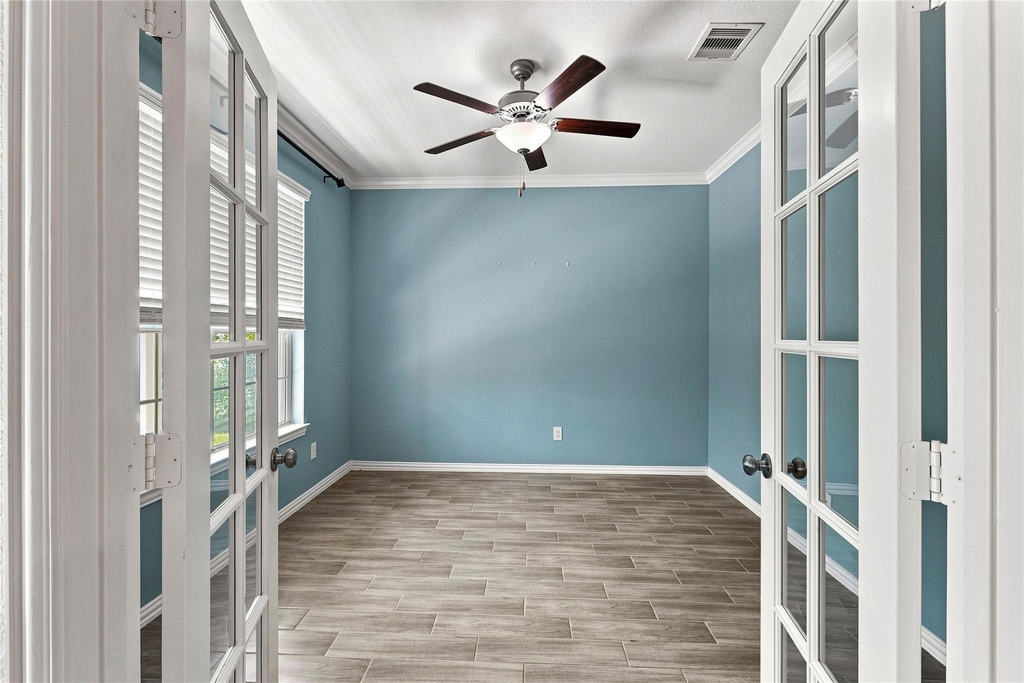 309 Lochvale Peak Court - Photo 3