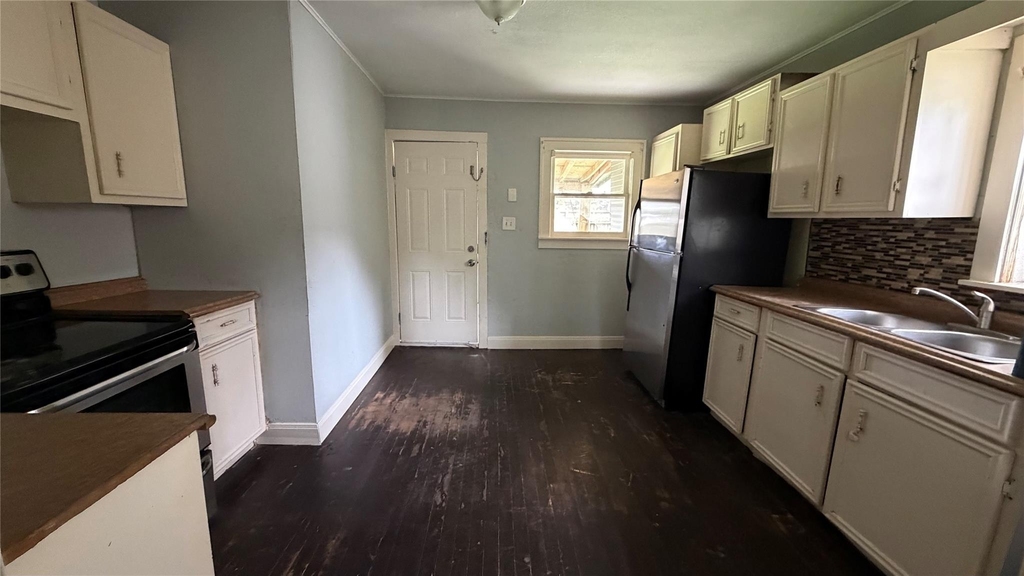 4017 Baden Street - Photo 7
